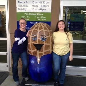 Meet your Posher, Abbey